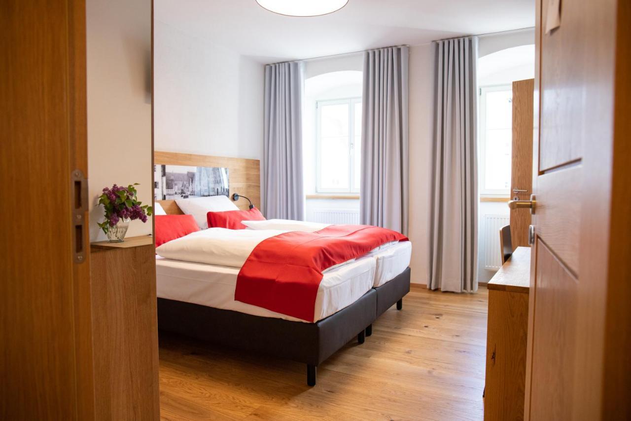 Altstadthotel Brauereigasthof Winkler Berching Kültér fotó