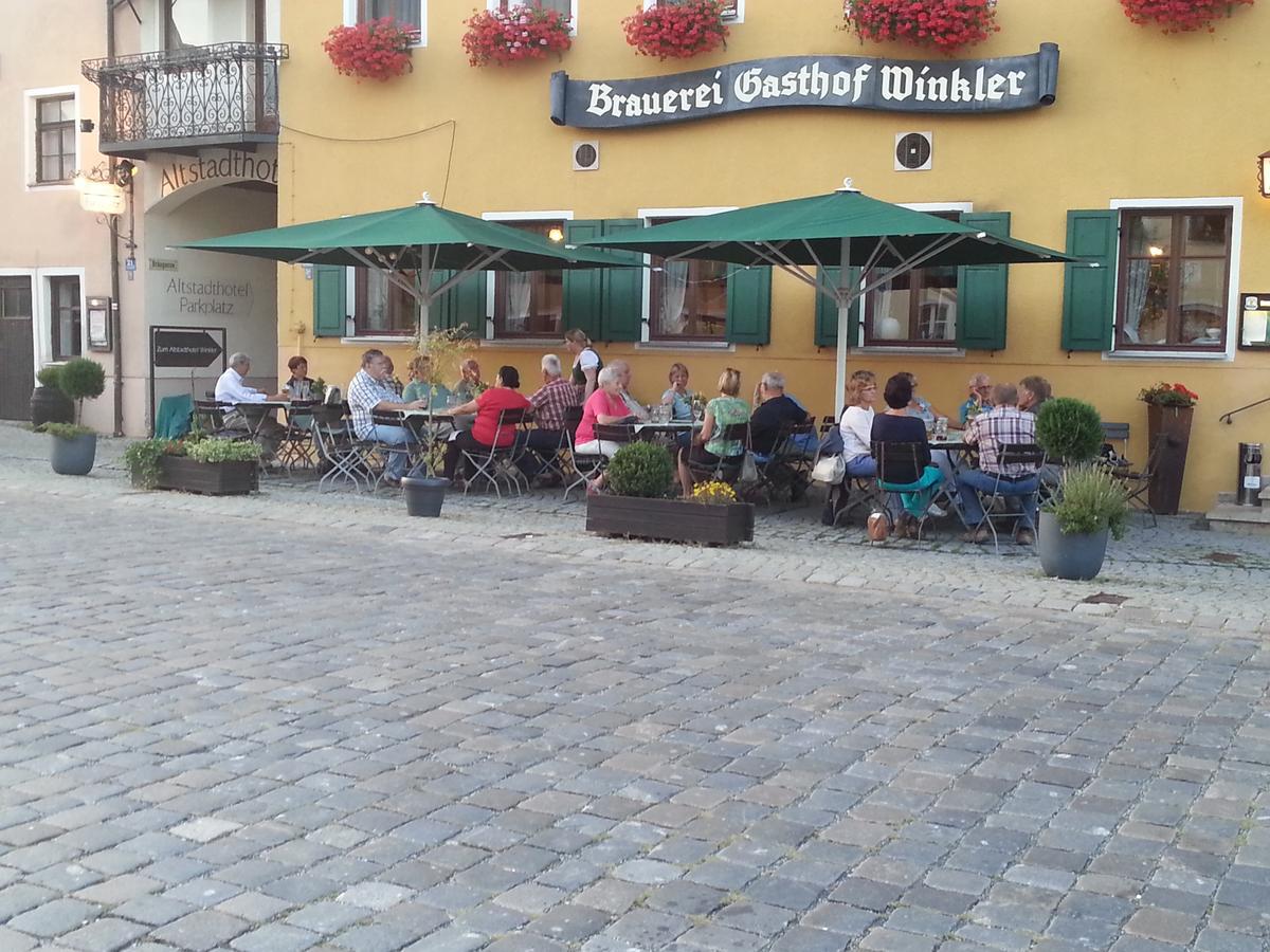 Altstadthotel Brauereigasthof Winkler Berching Kültér fotó